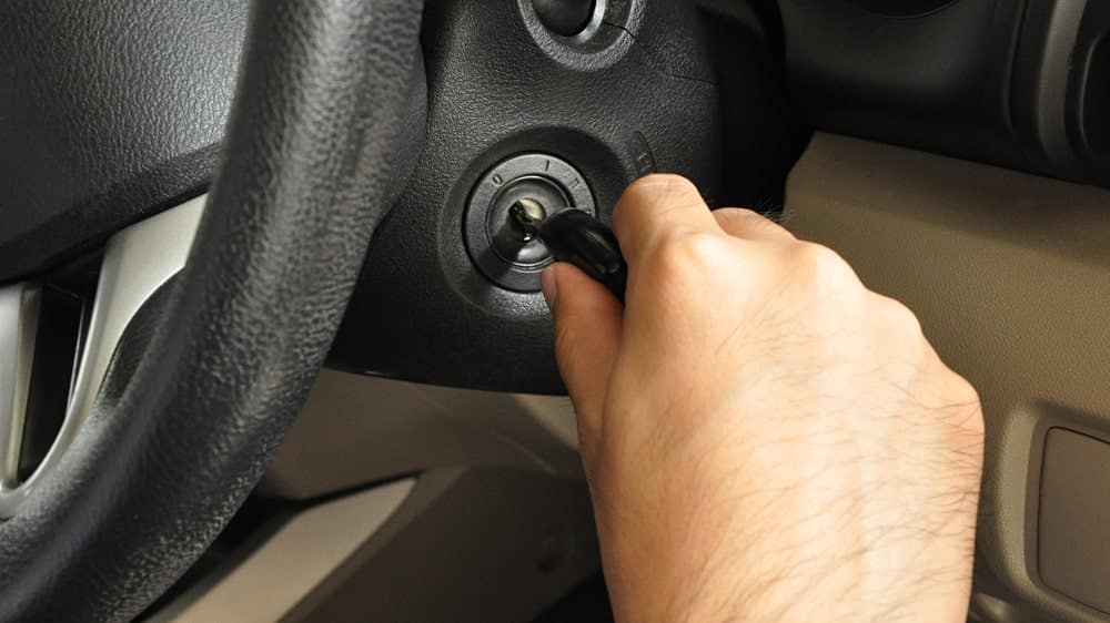 8 Cara Mengatasi Mobil Tidak Bisa Distarter Dan Penyebabnya